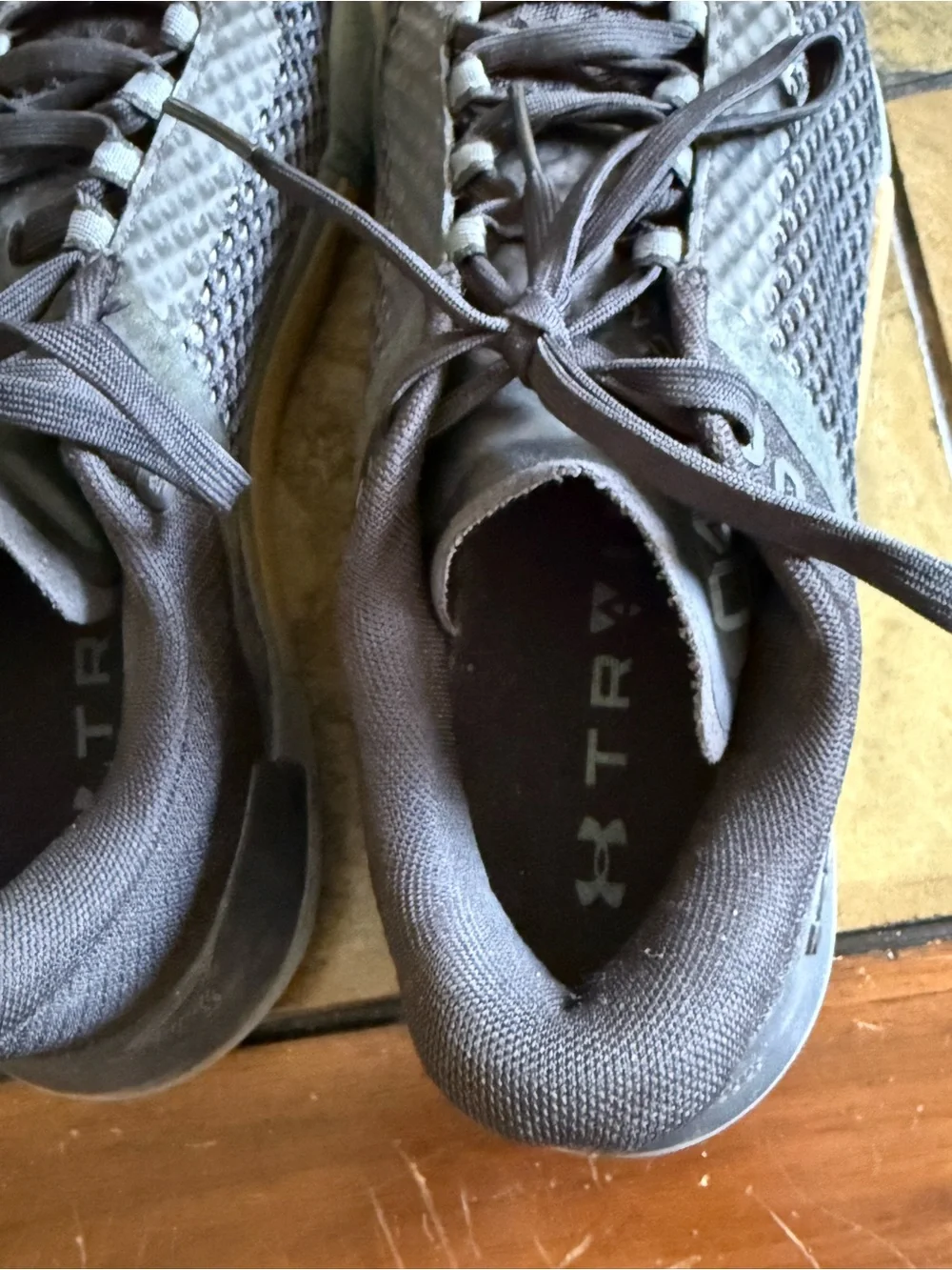 Under Armour Tribase Reign 4  Men's Black Athletic Mesh Trainers Size 10